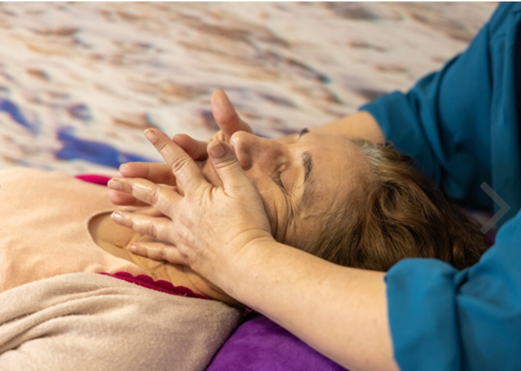 photo seance Cyrille Les pieds sur terre