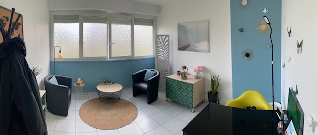 photo cabinet Marie-Léopatre ELISABETH-COLOMBEL