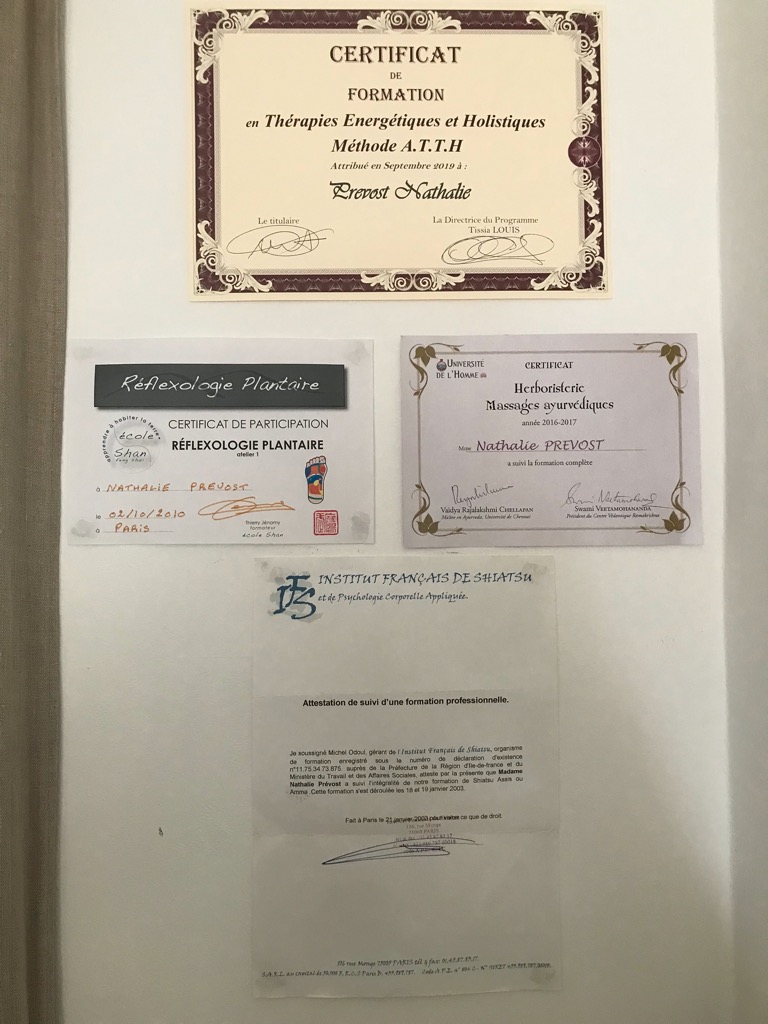 photo diplome Nathalie PREVOST Au Centre De Mon Être