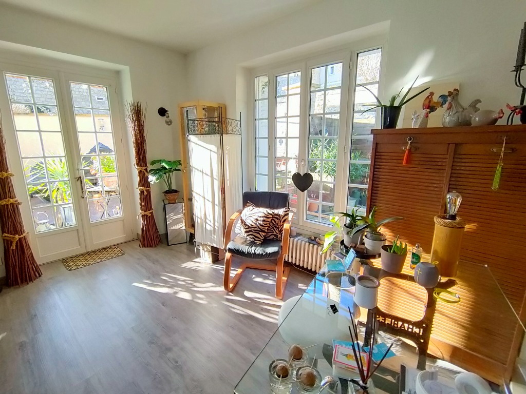 photo cabinet Lydia Reymond