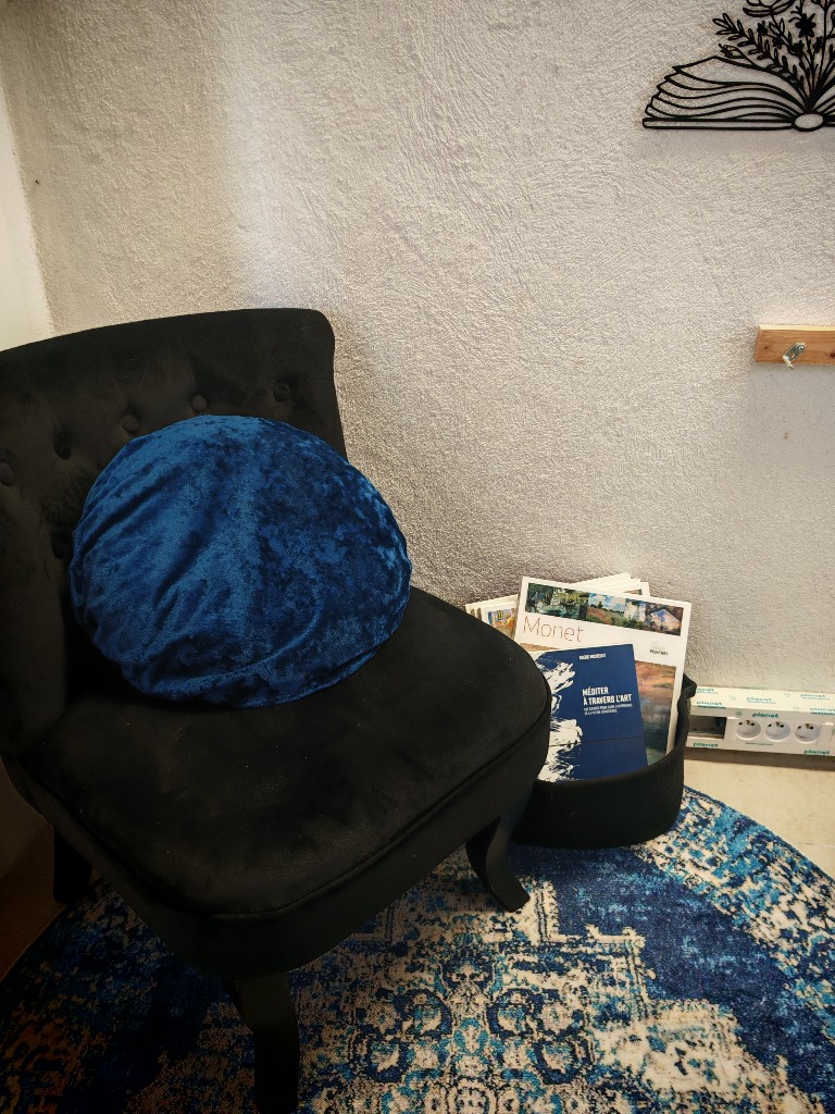 photo seance Noélie Albouy- Art thérapeute