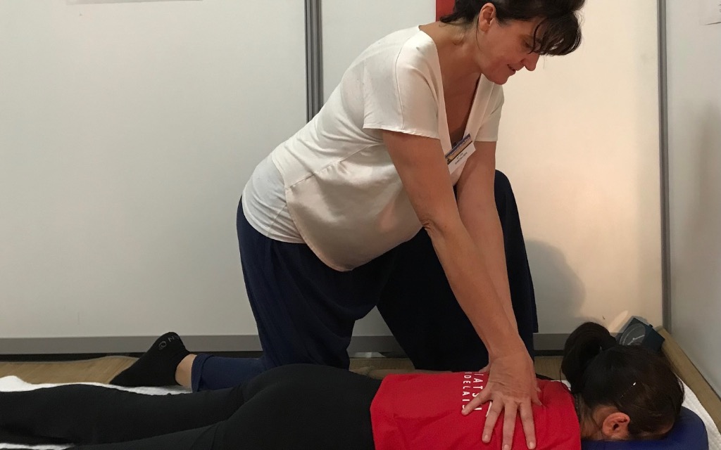 photo seance Valérie Calmès ⎹ SHIATSU d’Aquitaine