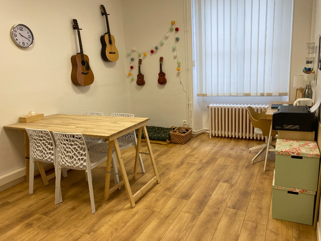 photo cabinet Sarah Isaac