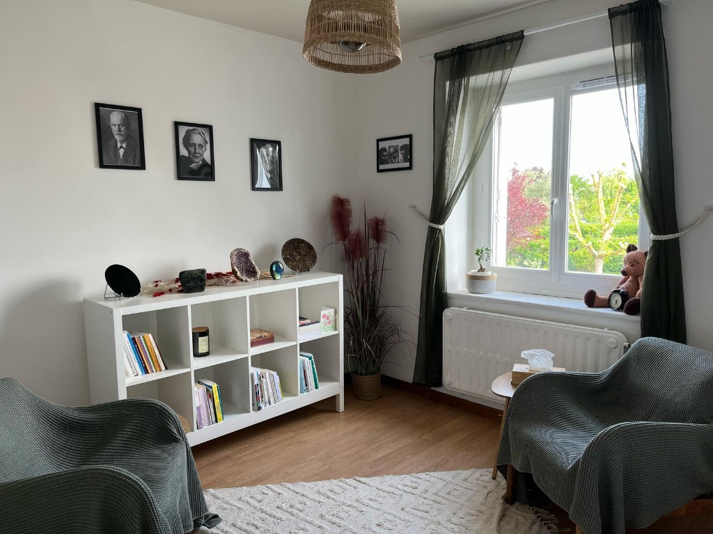 photo cabinet OLIVIER PERRAULT