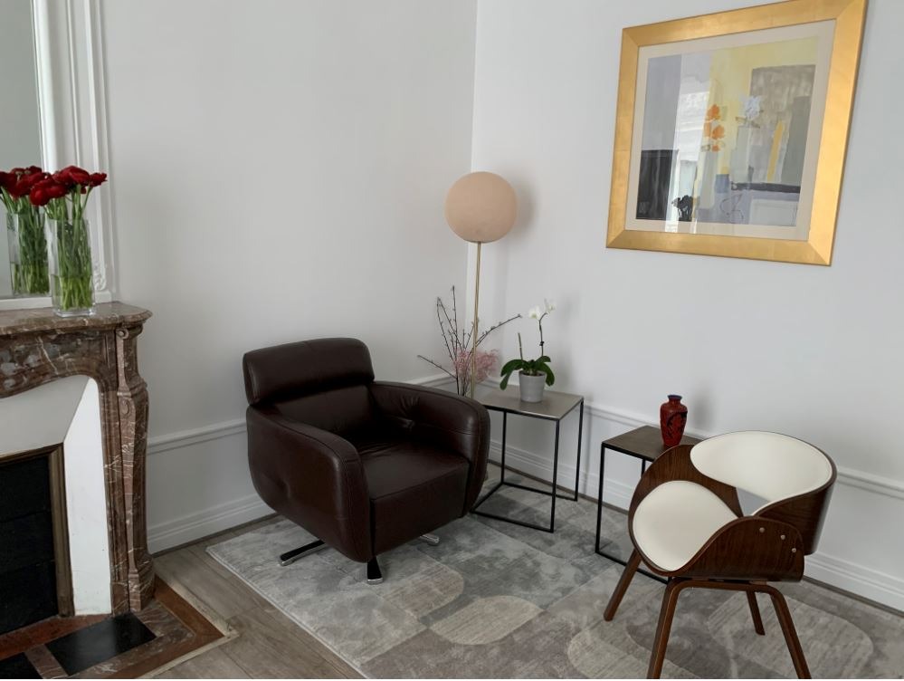 photo cabinet Samuel Youn