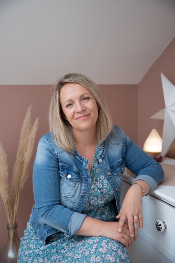 photo cabinet Hélène DECOMBE