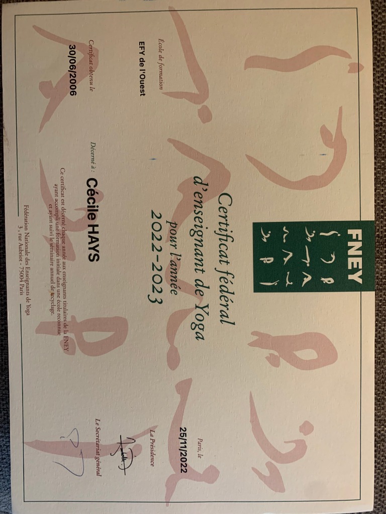 photo diplome Cécile Hays - Corps & Conscience 