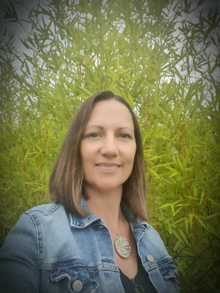 photo portrait CELINE RODE PRATICIENNE CERTIFIEE EN HYPNOSE E.