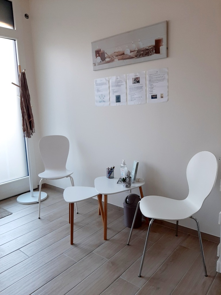 photo cabinet Sandrine GLENAT