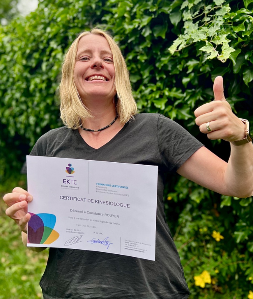 photo diplome Kinésiolille - Constanze Rouyer
