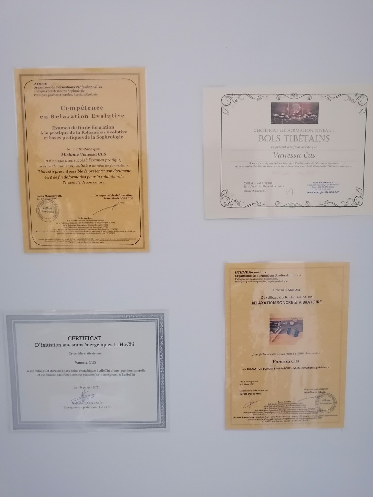 photo diplome Vanessa CUS