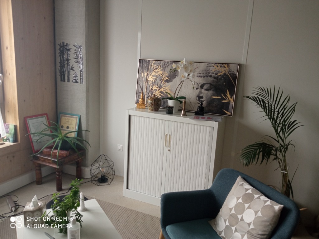 photo cabinet Parwisah Boodoo