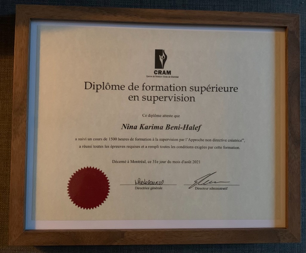 photo diplome Nina Karima Beni-Halef