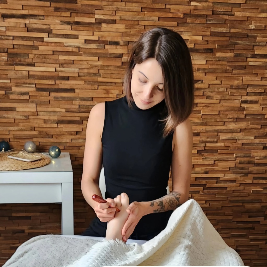 photo seance Cynthia Lattier -Masseuse & Réflexologue