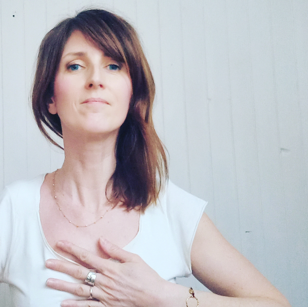 Isabelle PERROT-CORNU Sophrologue Hypnothérapeute