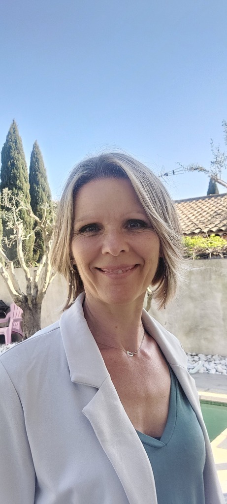 photo portrait Florence Caron ✨️Au-Delà Des Sens