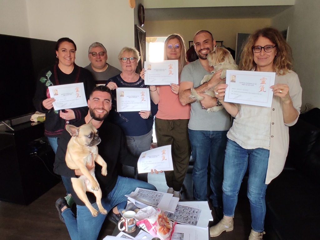 photo diplome Alec - Soin Energétique et Médiumnité