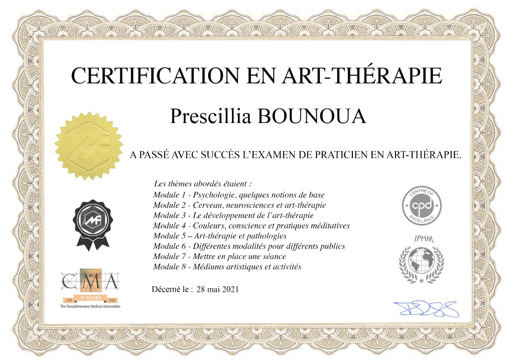 photo diplome Prescillia BOUNOUA