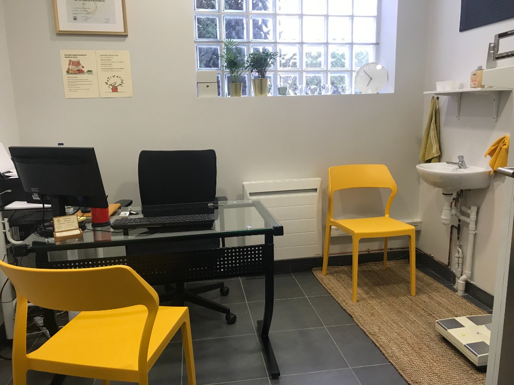 photo cabinet Catherine Warnault