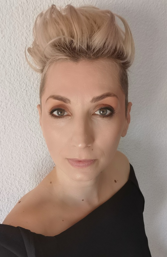 photo portrait Charlène Biziou