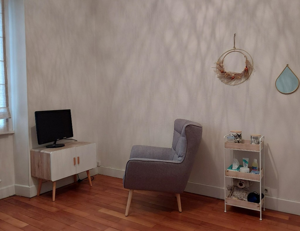 photo cabinet Axelle Carail