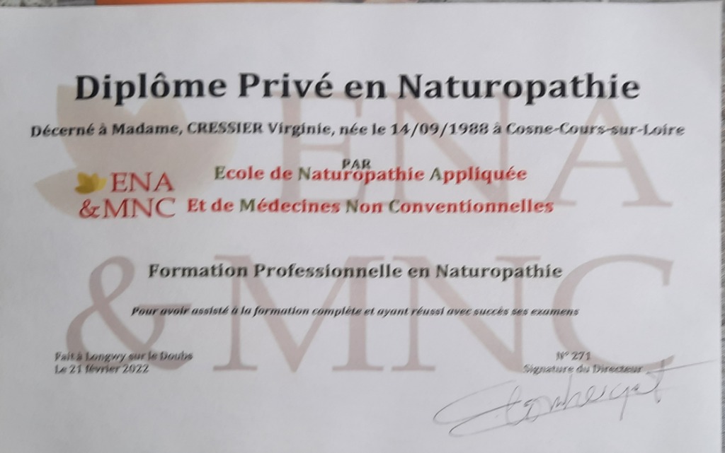 photo diplome Virginie Cressier - Ninie Naturopathie