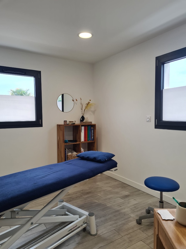 photo cabinet Rousseau Romane