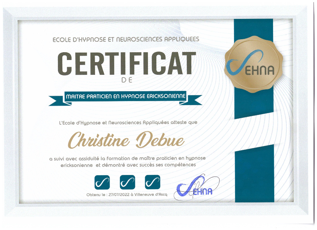 photo diplome Christine debue