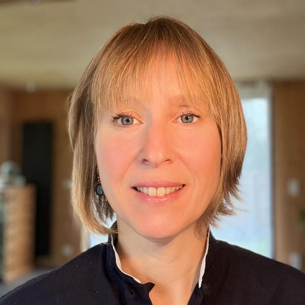 Line THEREZE REFUVEILLE