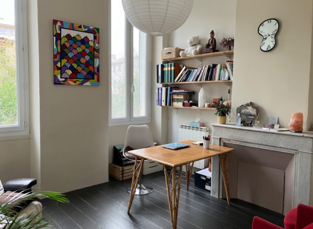 photo cabinet PROVANSAL Margaux - Naturopathe Marseille