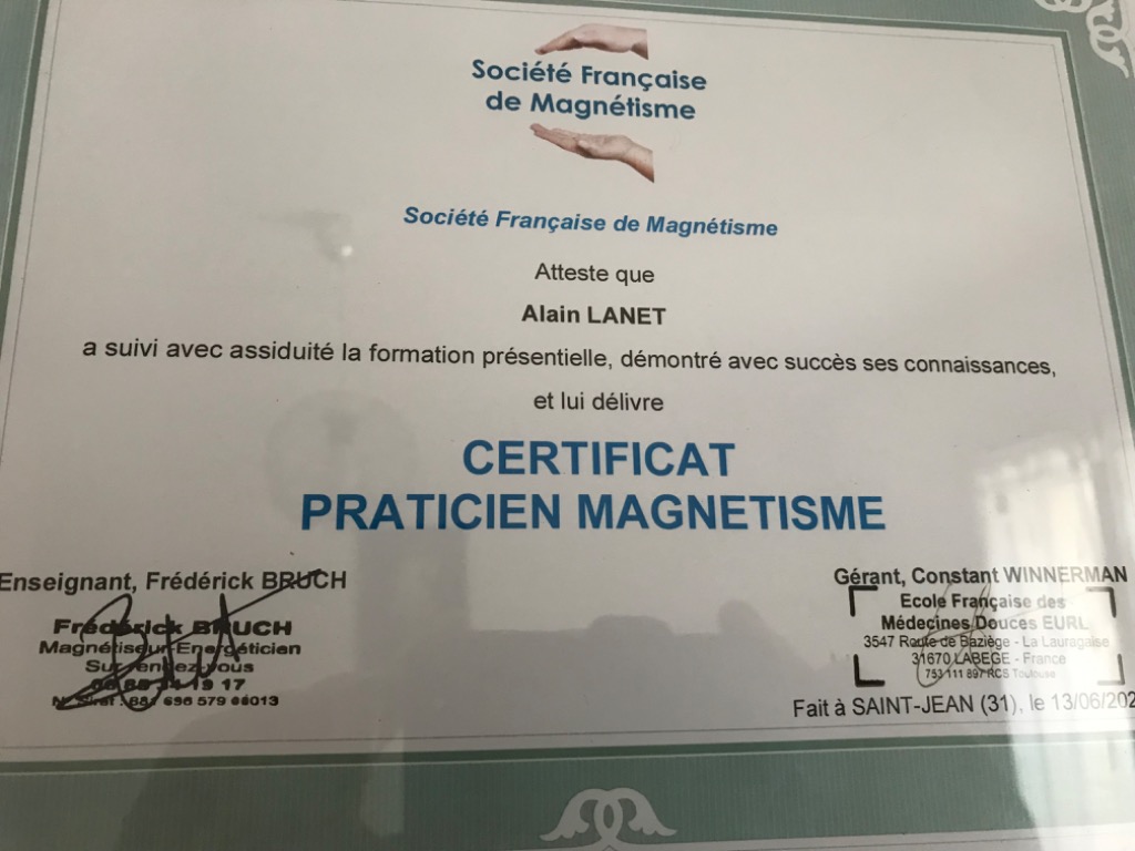 photo diplome Alain Magnetisme 