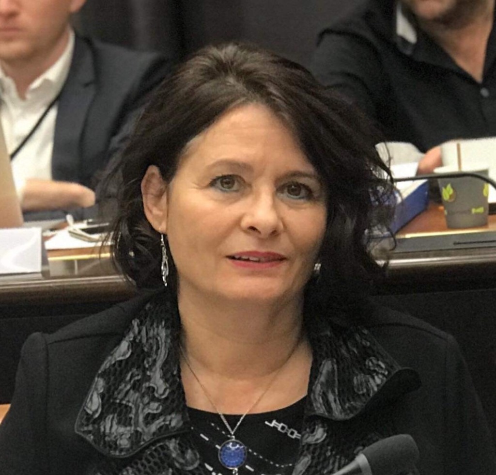 photo portrait FERRARI Jacqueline JAFD