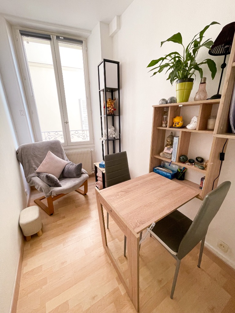 photo cabinet NGOC-MONG-VAN VU