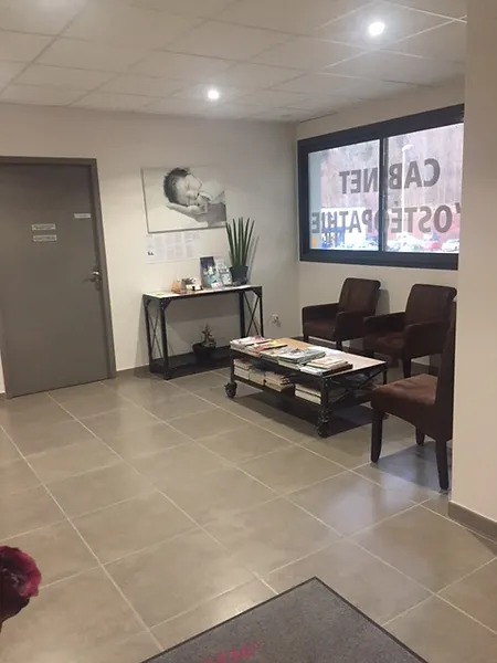 photo cabinet Termoz Julie