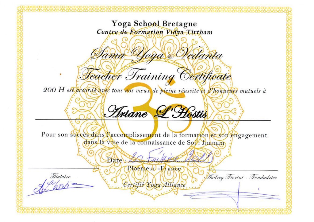 photo diplome Du Yoga et des Ailes