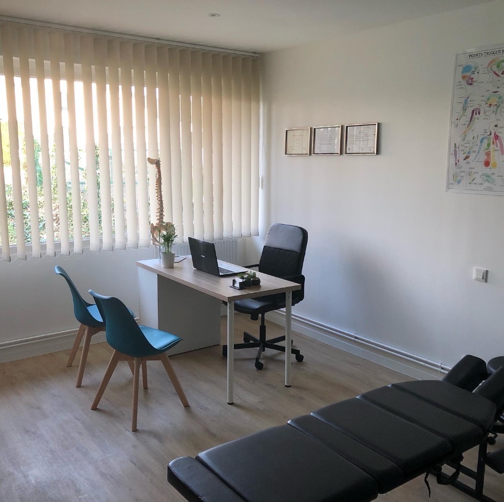 photo cabinet Pierre Veau