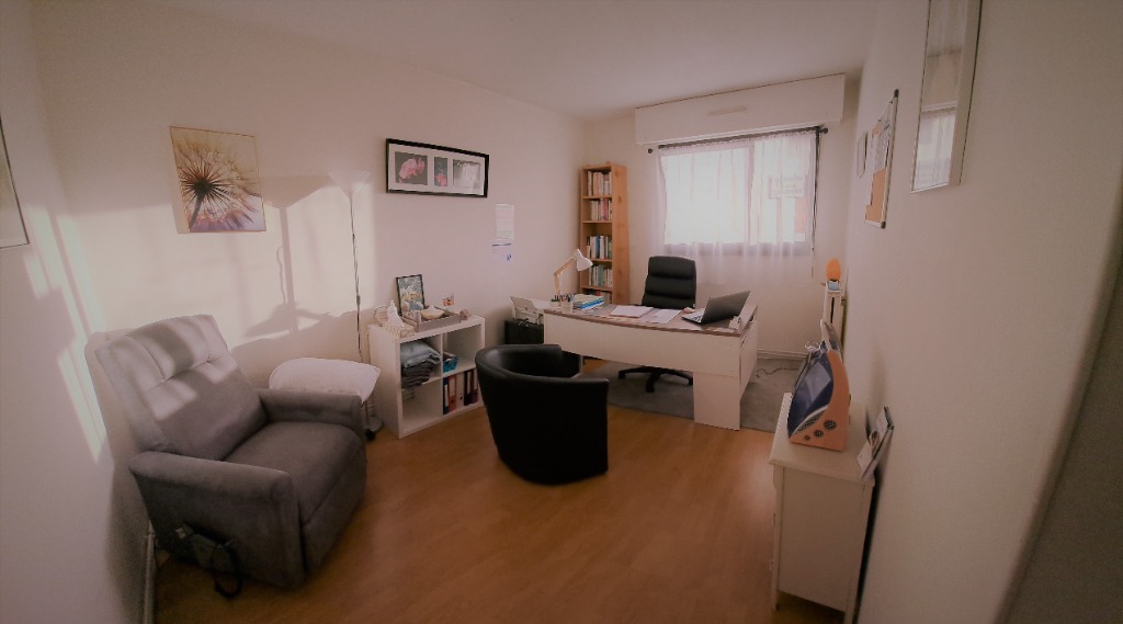 photo cabinet Séverine Denépoux