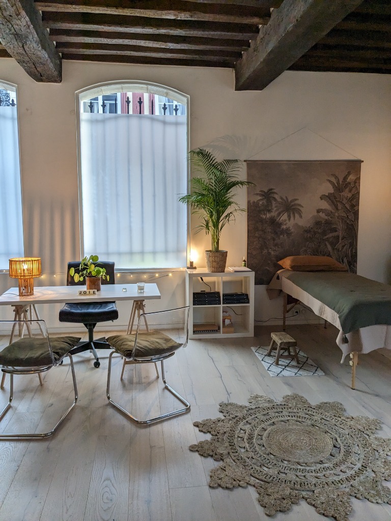 photo cabinet Sandrine Leterrier Kinésiologue