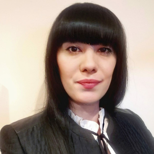 Laura  Aurelia Hasmasan