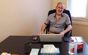 photo portrait Patrick Bensmail