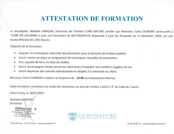 photo diplome Julien Dumont Naturopathe