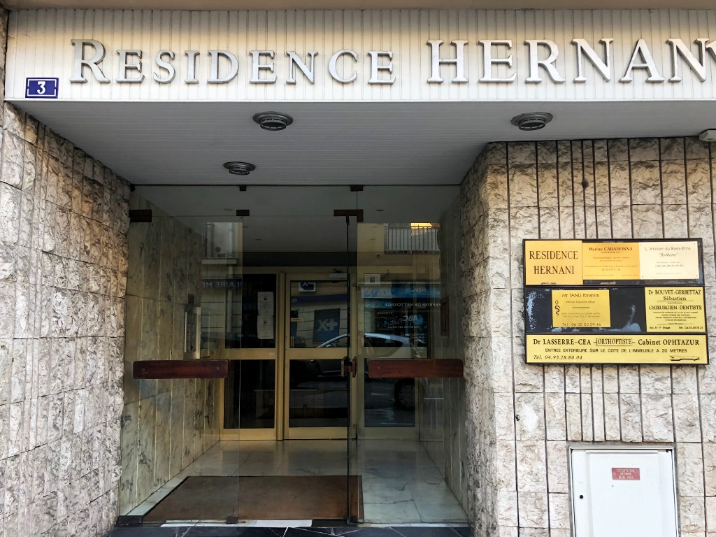 photo cabinet Caroline Meriaux