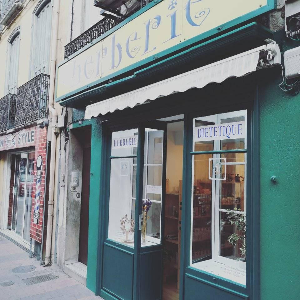 photo cabinet Herboristerie Herberie Perpignan