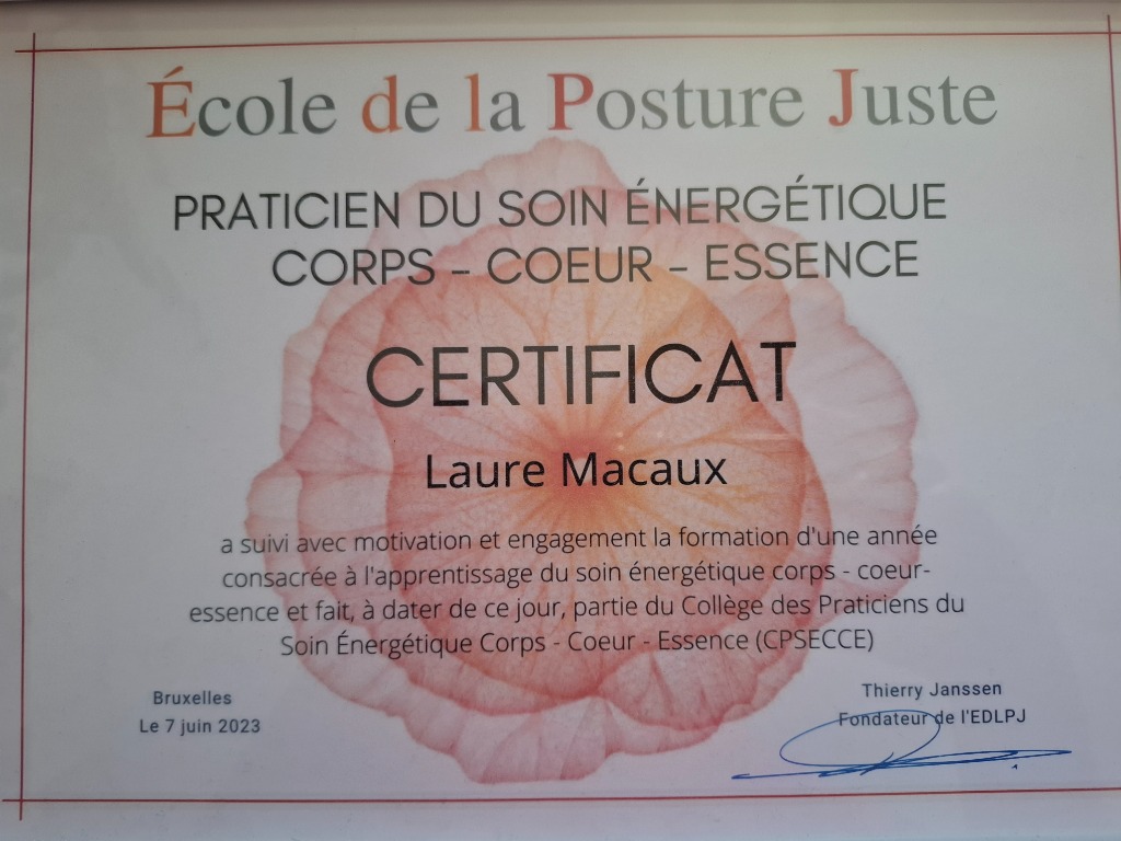 photo diplome Laure Macaux