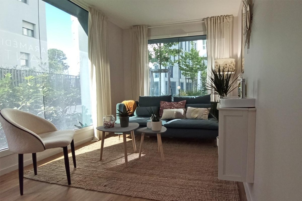 photo cabinet Chloe DEVERSON