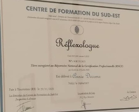 photo diplome Annie DECOME 