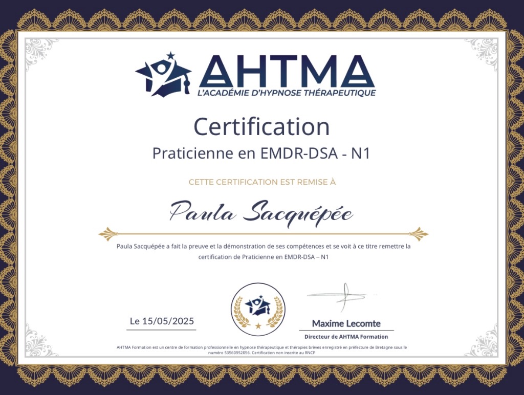 photo diplome Paula Sacquepee -