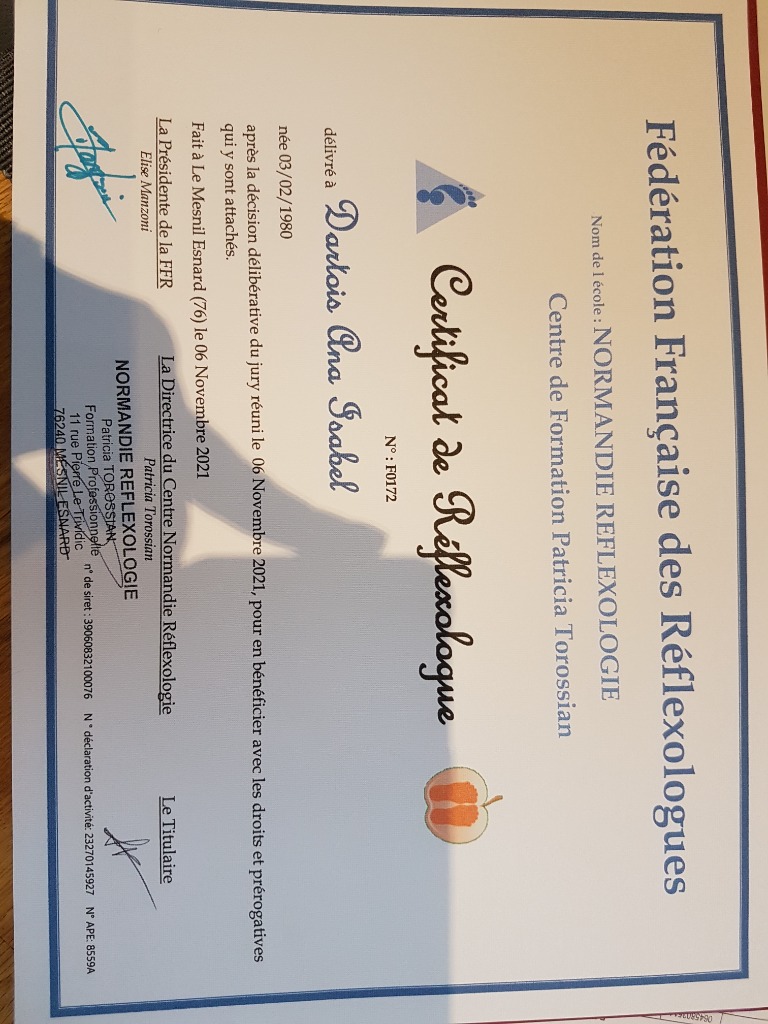 photo diplome Réflexologie Dartois 