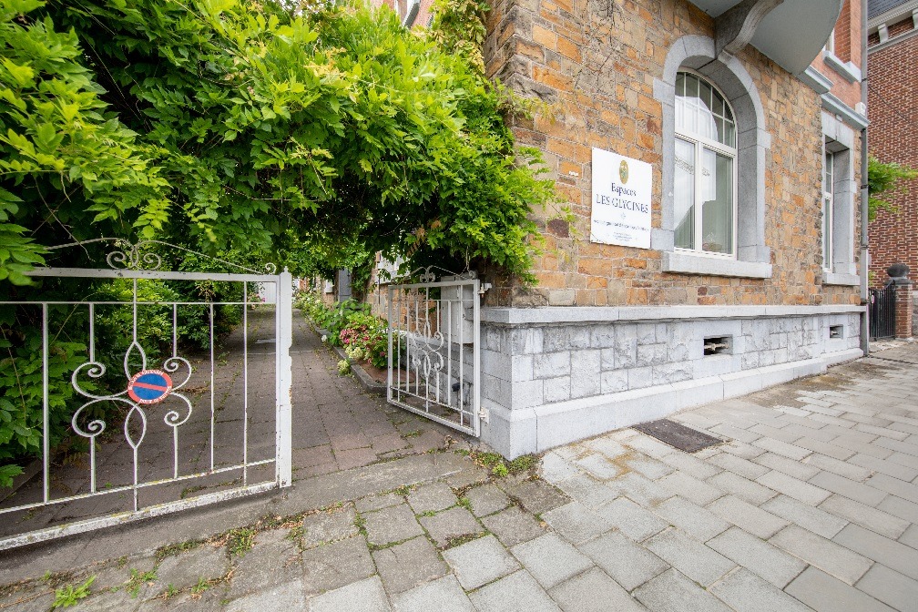 photo seance Sylvain Perriollat Magnétiseur Energéticien Gnoma