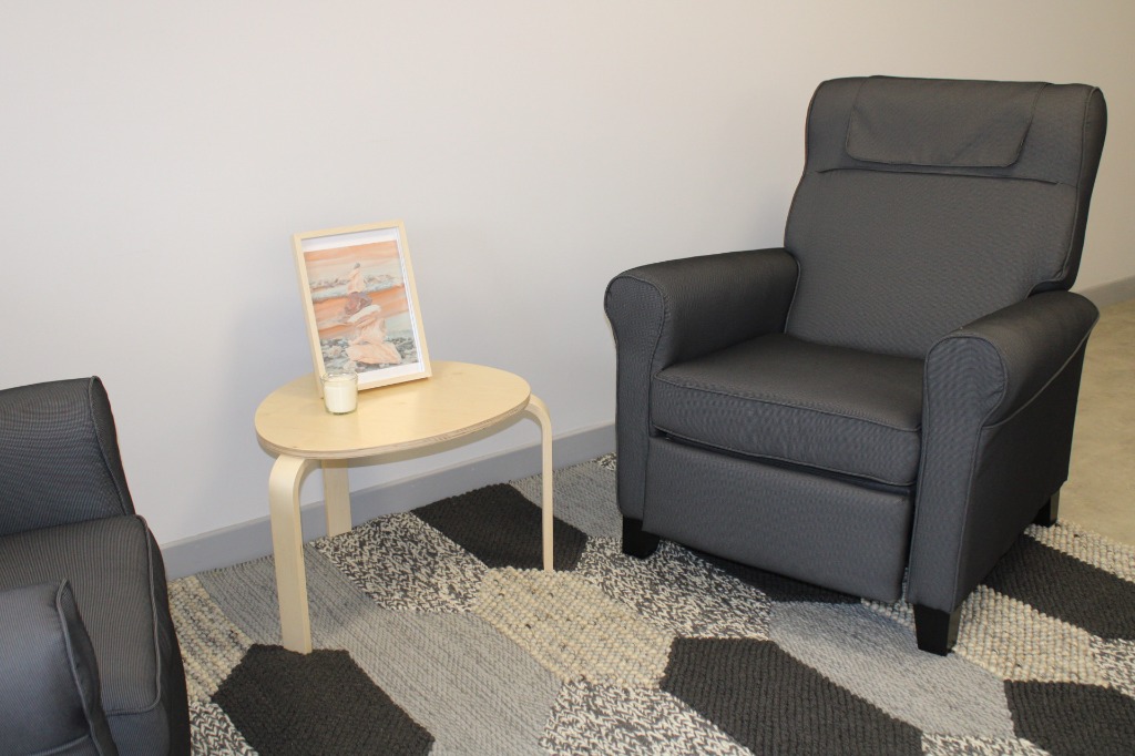 photo cabinet Julie EMAILLE Sophrologue